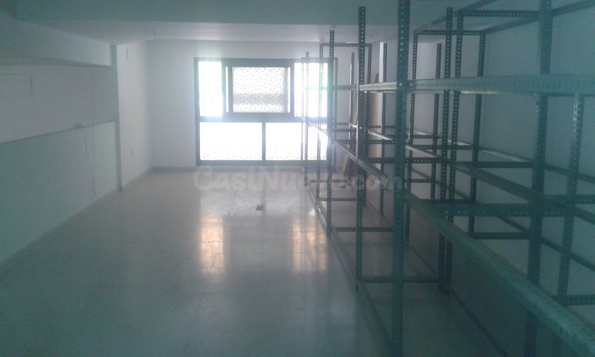 Local comercial 300m² en alquiler - Centro - foto 3