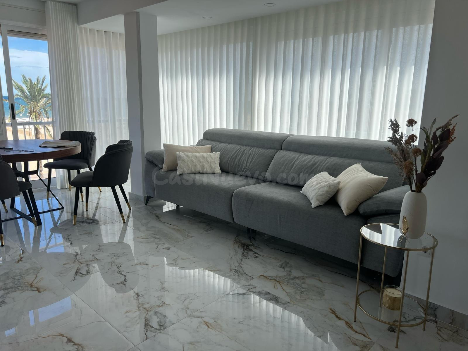 APARTAMENTO PRIMERA LINEA PLAYA DE GANDIA