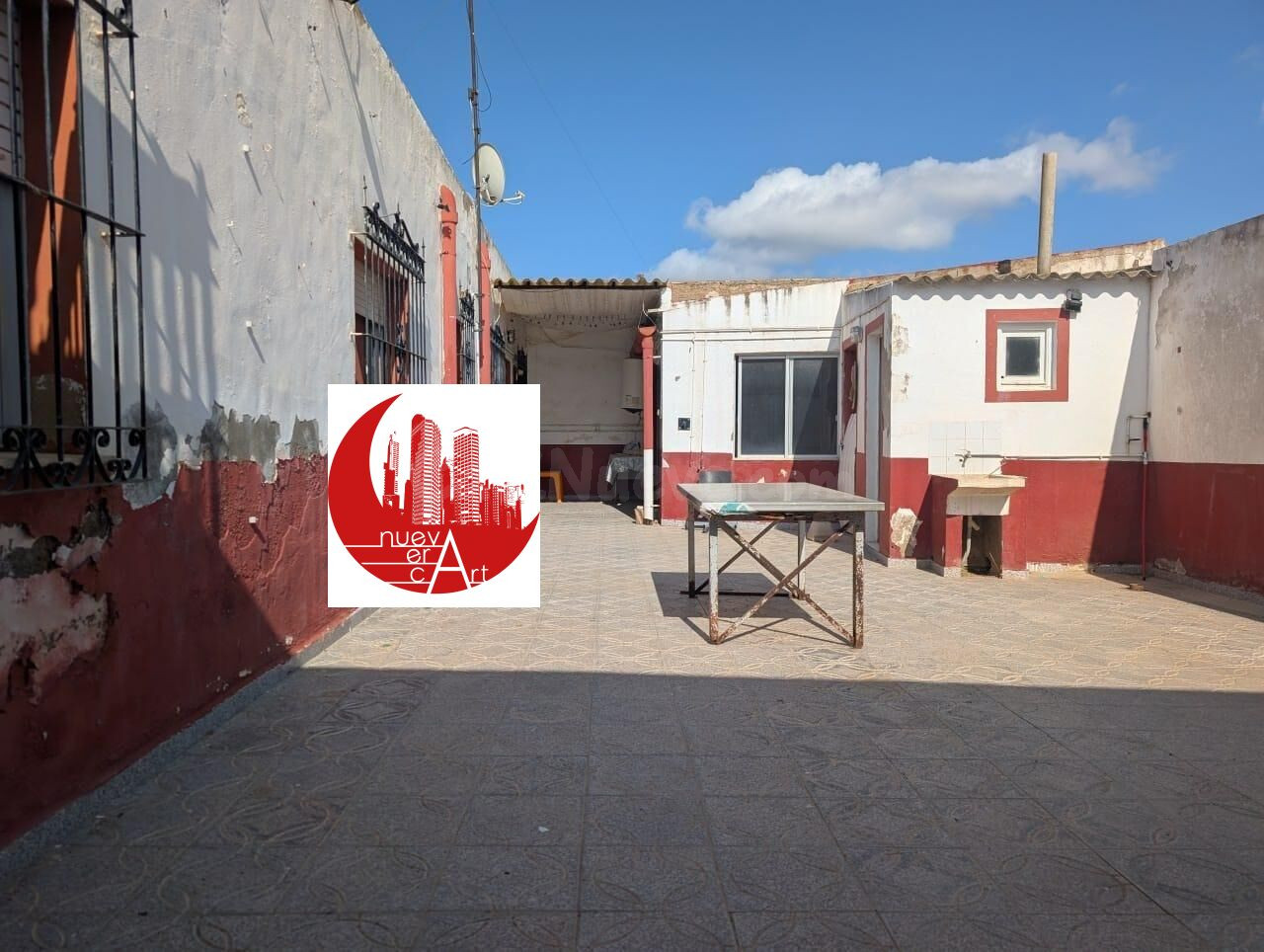 ¡Casa en planta baja con amplio patio + Parcela en Venta en Los Molinos Marfagones!