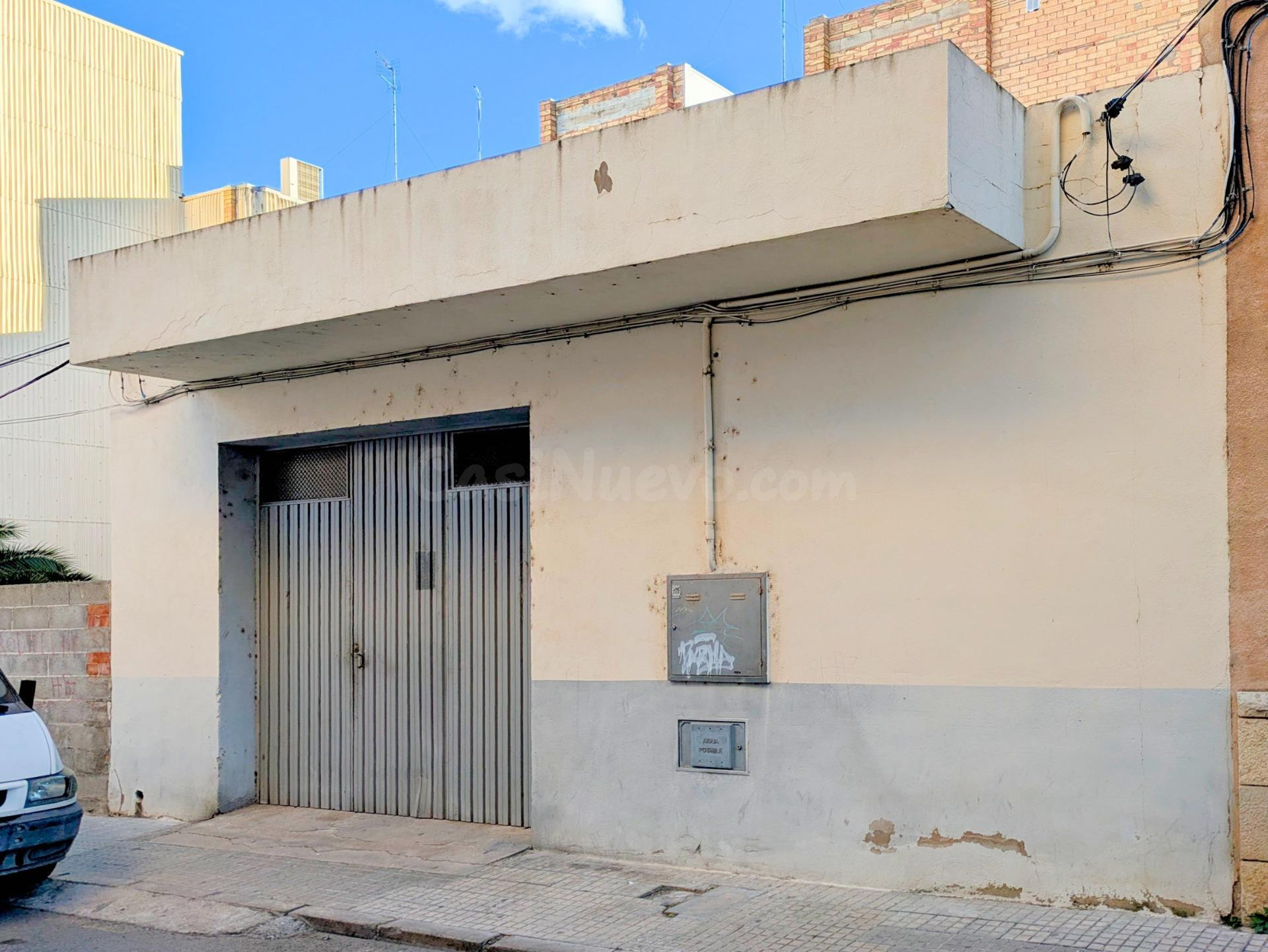 ALMACÉN CÉNTRICO ZONA INSTITUTOS EN AMPOSTA