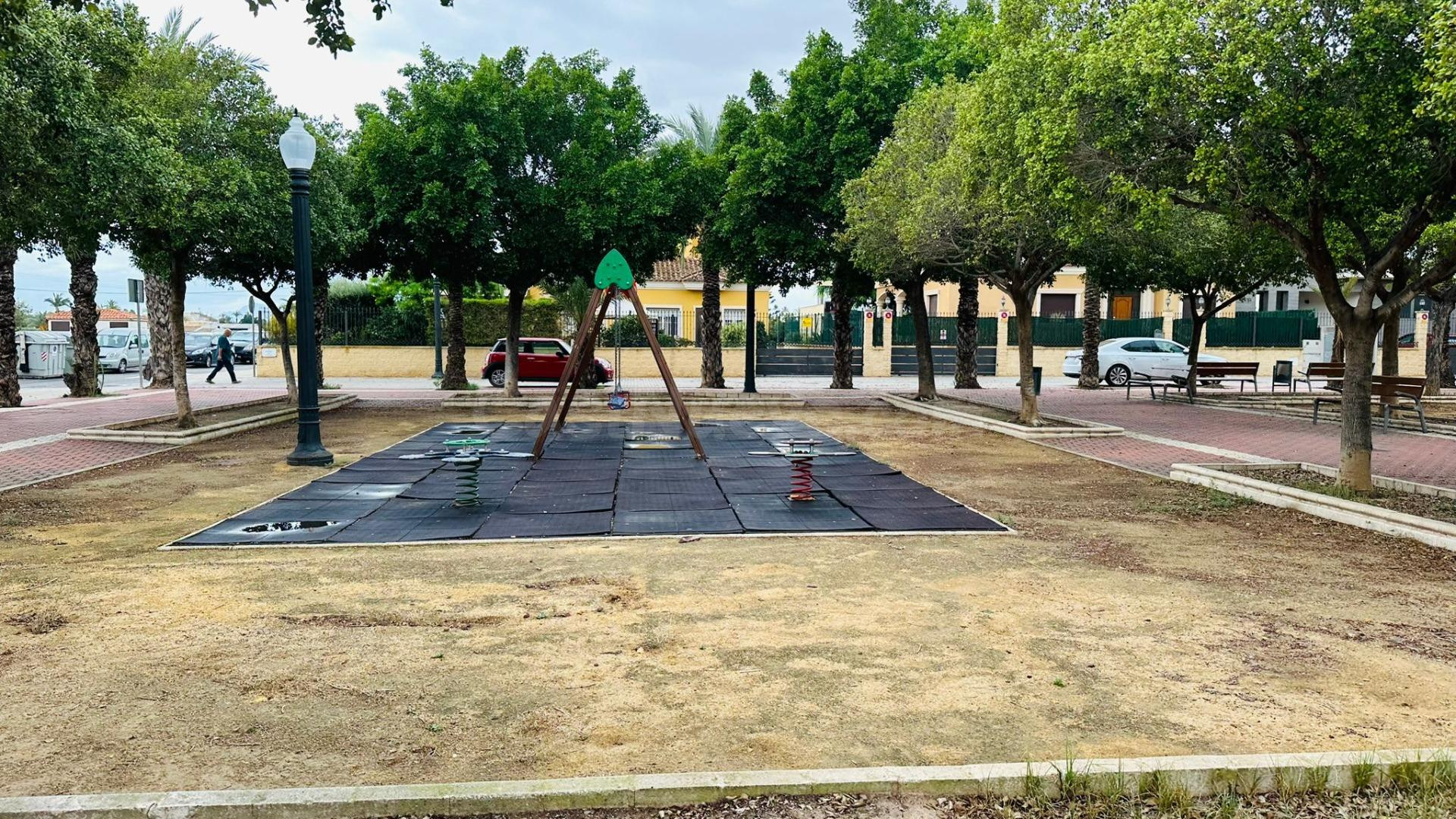 ¡Parcela Urbana en La Hoya! - foto 2