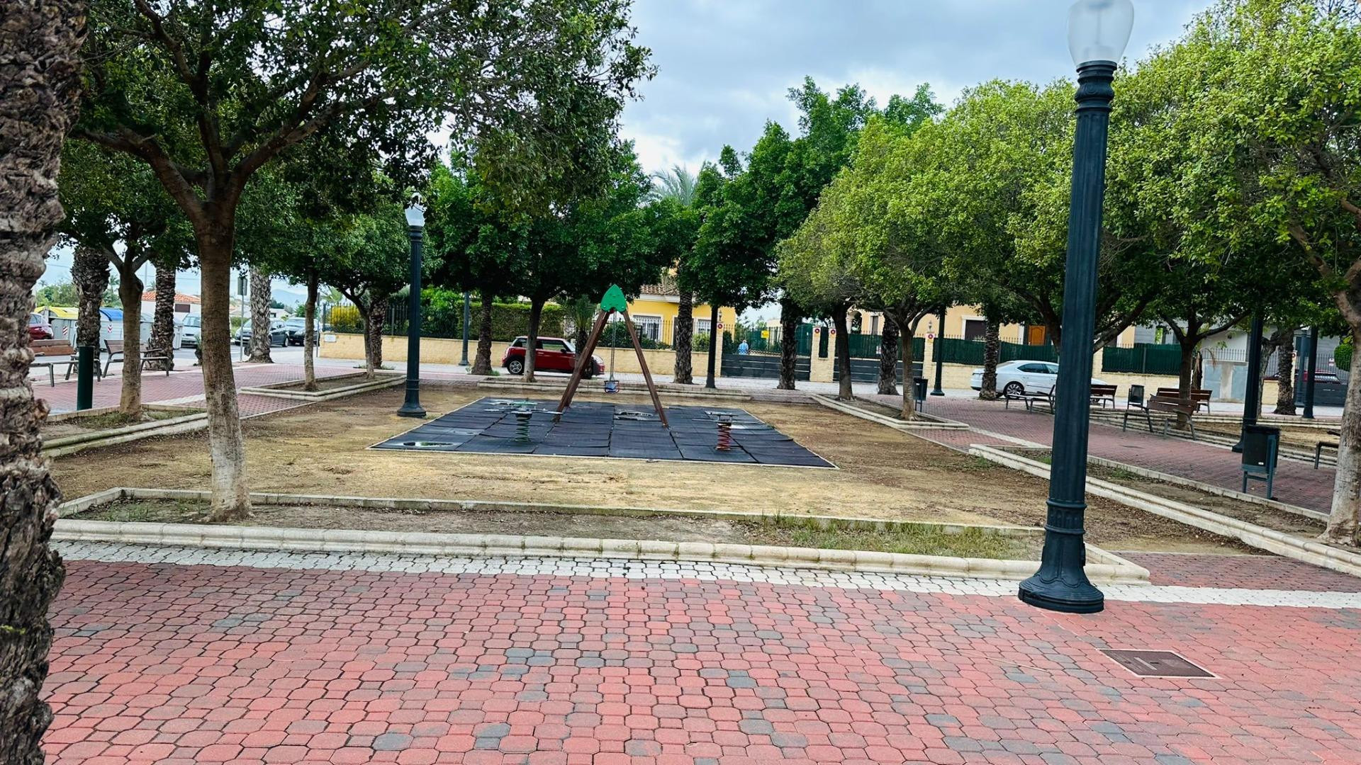 ¡Parcela Urbana en La Hoya! - foto 3
