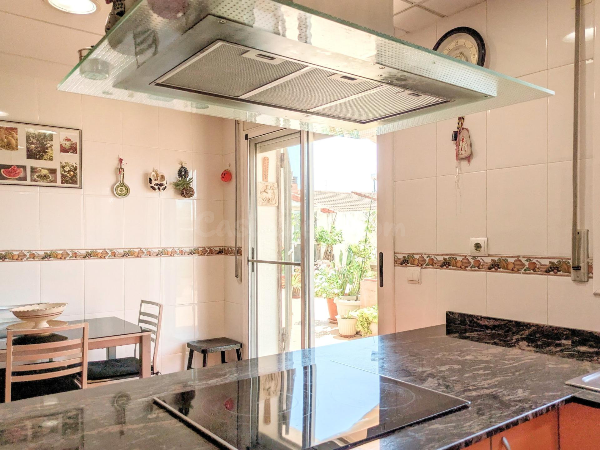 VIVIENDA UNICA EN AMPOSTA