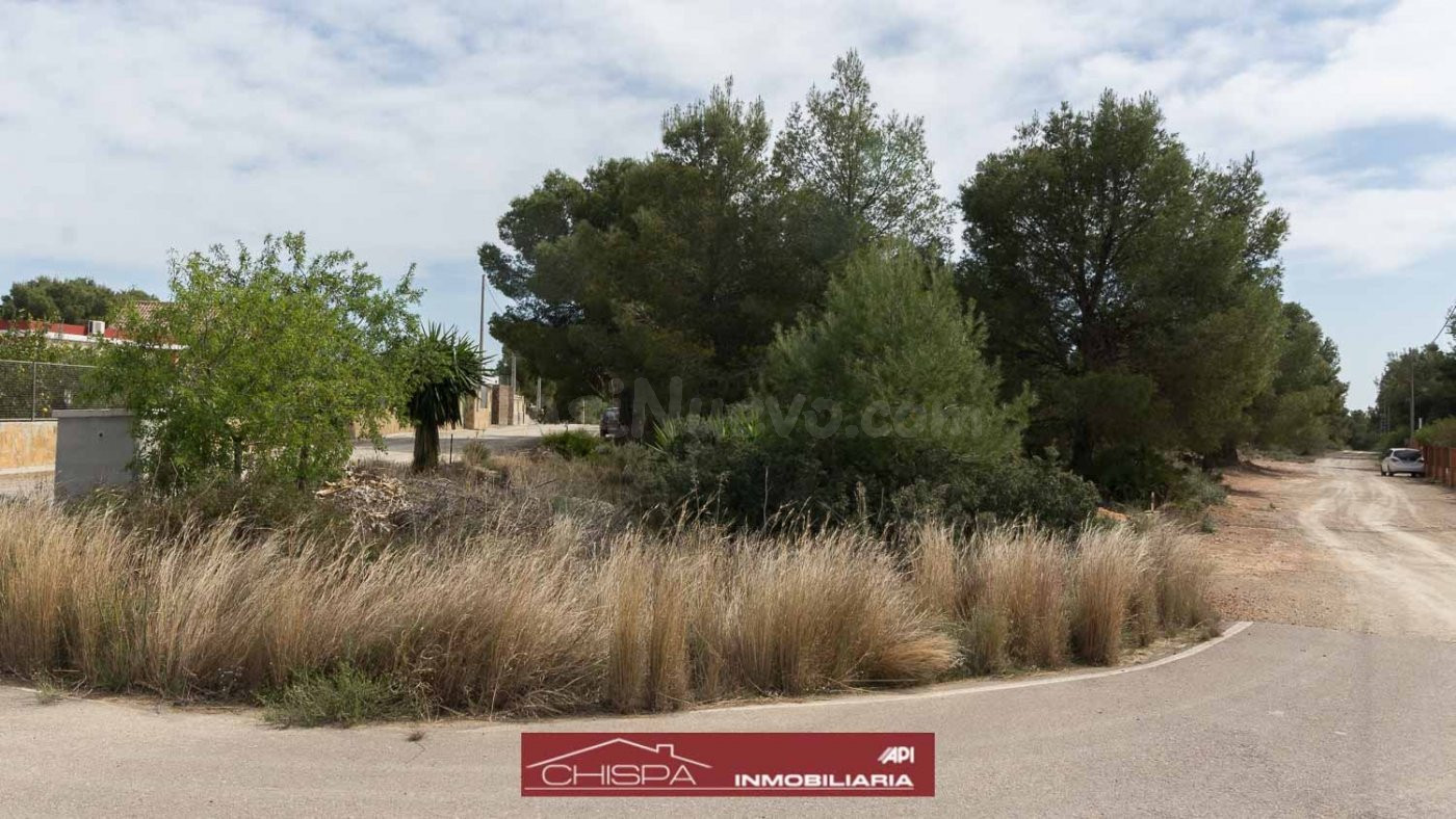Parcela urbana en venta en Nàquera