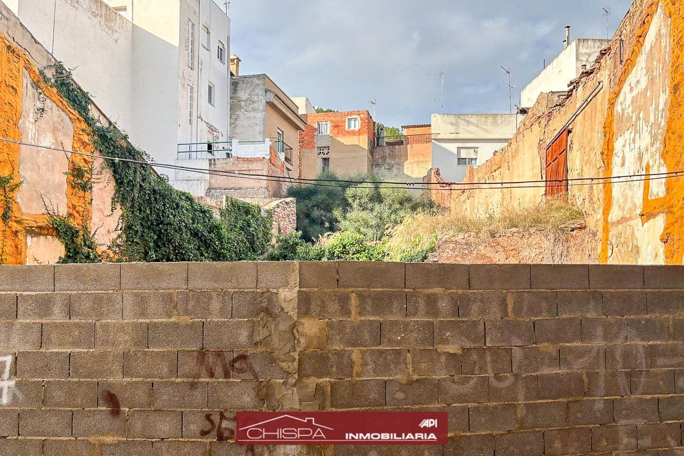 ¡Oportunidad única en pleno centro del municipio!
