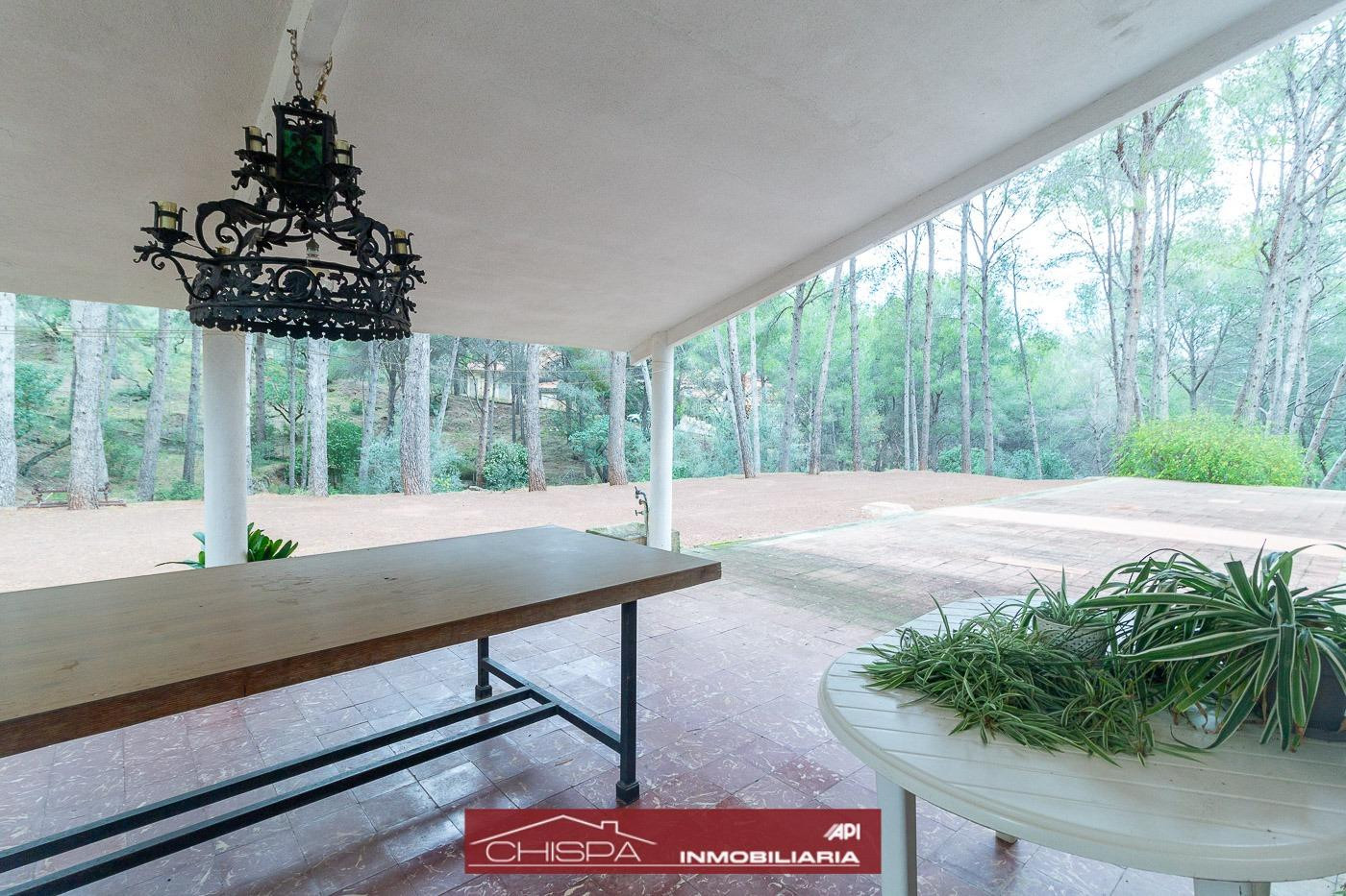 Espectacular villa en una de las mejores zonas de Nàquera - foto 4
