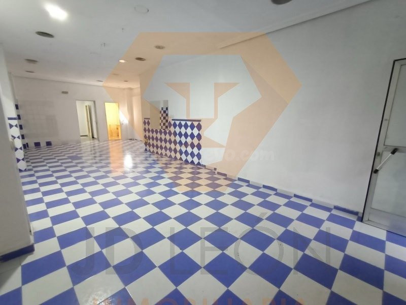 SE VENDE LOCAL COMERCIAL EN MOLINA DE SEGURA