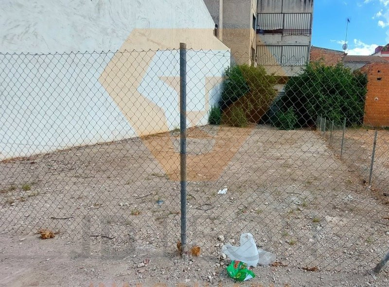 SE VENDE SOLAR EN ALGUAZAS