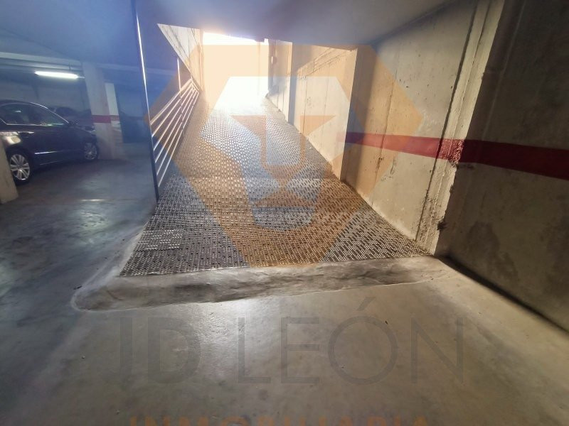SE VENDE PLAZA DE GARAJE EN MOLINA DE SEGURA - foto 2