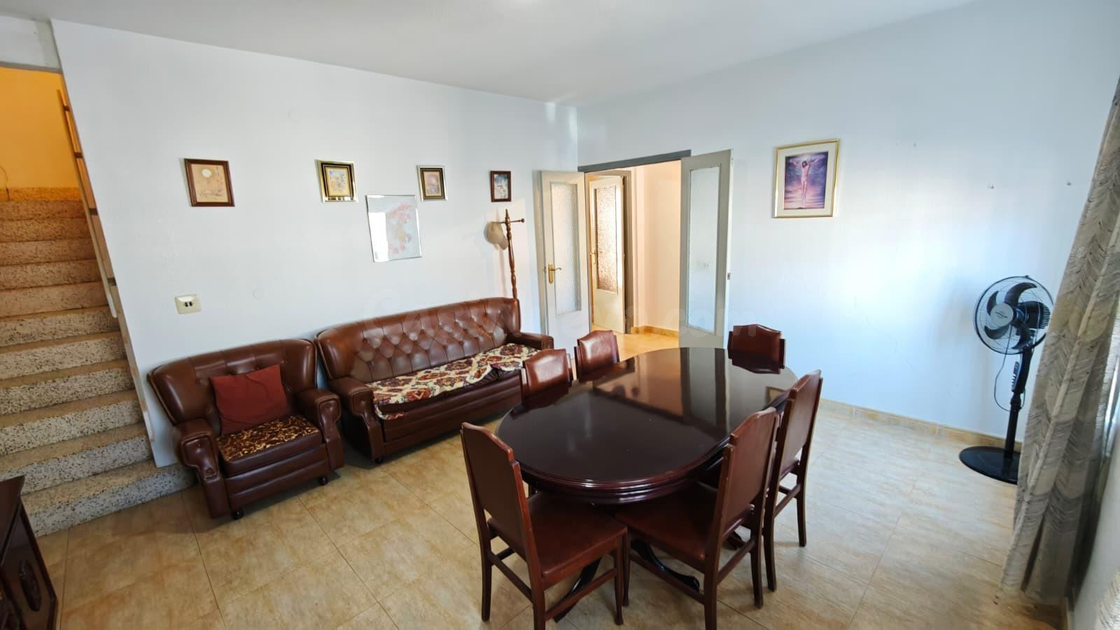 SE VENDE CASA EN LA ZONA DE MOLINA DE SEGURA
