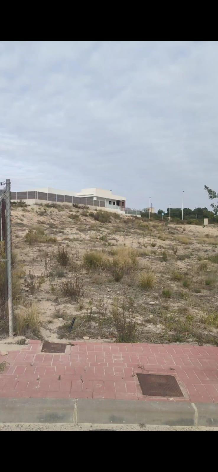 SE VENDE PARCELA URBANA LOS CONEJOS - IDEAL PARA CHALET