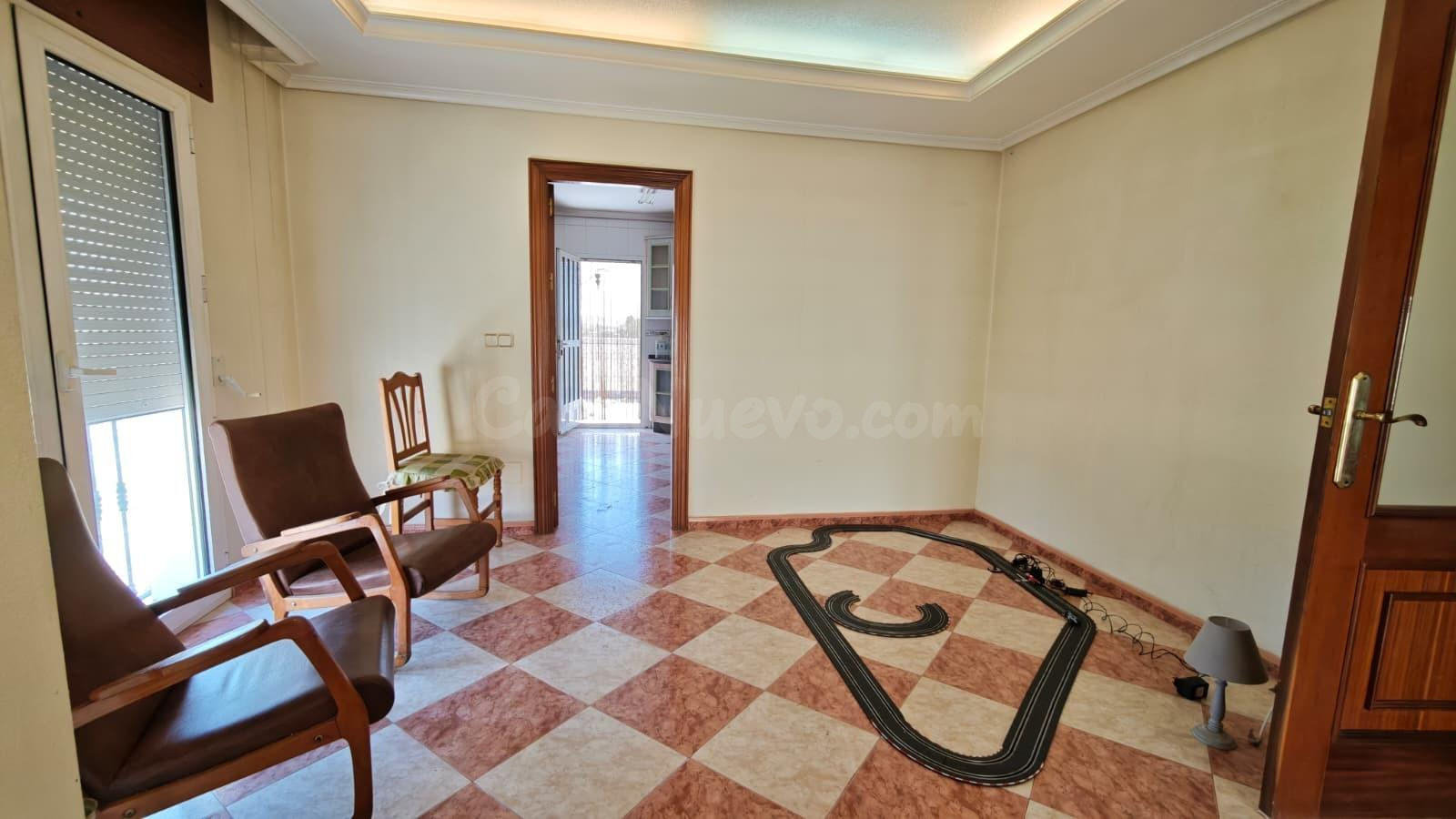 CHALET EN VENTA EN LA ZONA DE  ALGUAZAS - foto 3