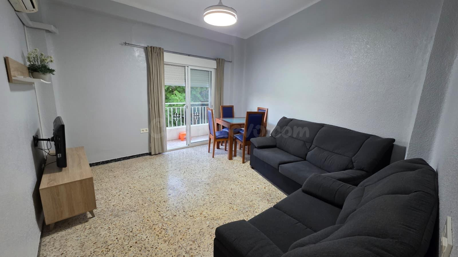 SE VENDE CASA EN ALCANTARILLA