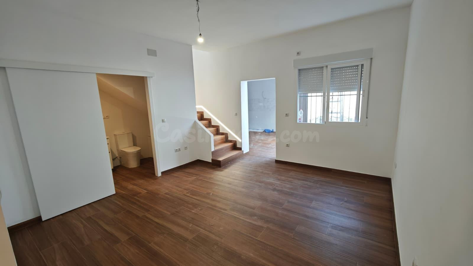 SE VENDE CASA REFORMADA EN ALGUAZAS