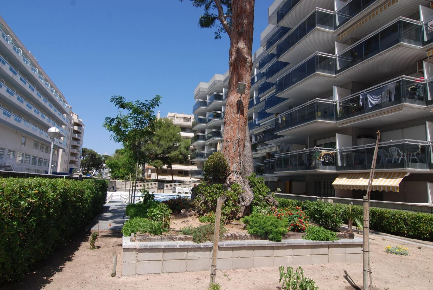 Apartamento en venta en el Edificio Montblanc, Salou – HUTT- LICENCIA TURÍSTICA