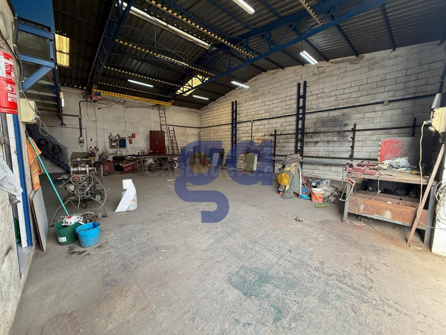 Nave en venta en Paterna del Campo