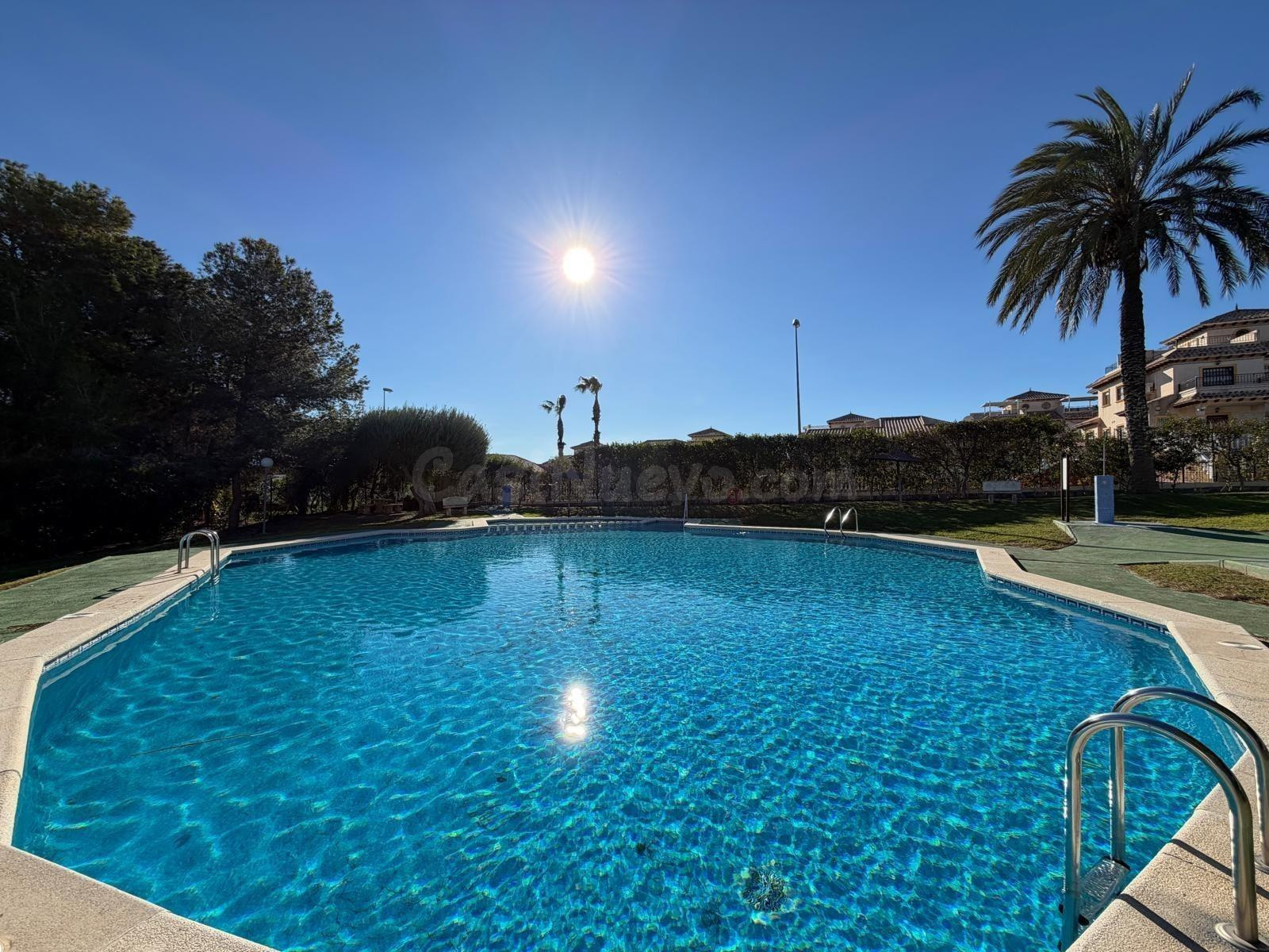 Moderno Adosado Reformado en Las Filipinas, Orihuela Costa