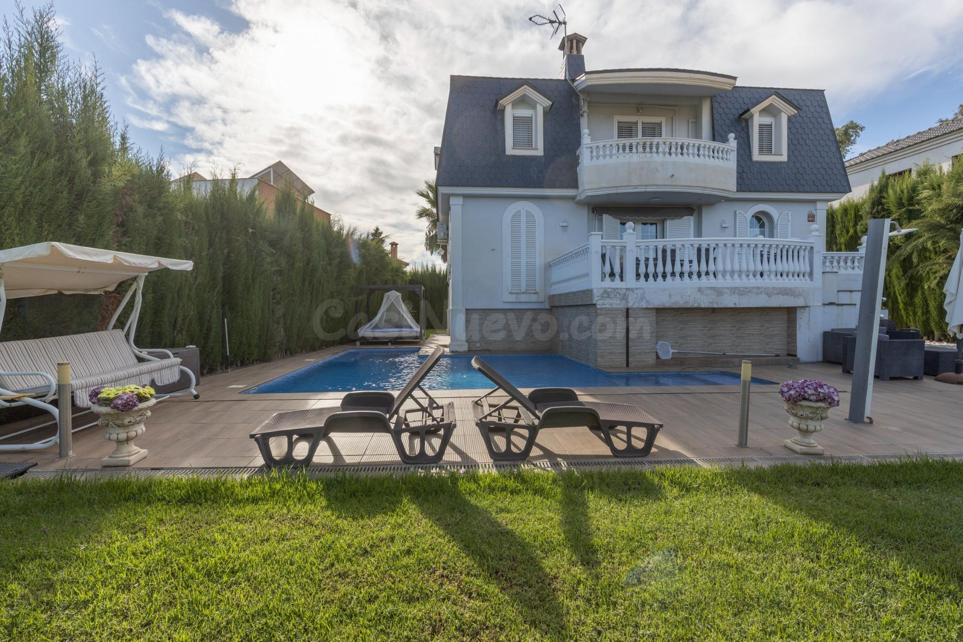 Chalet 3 habitaciones 304m² en venta - Cerro del oro