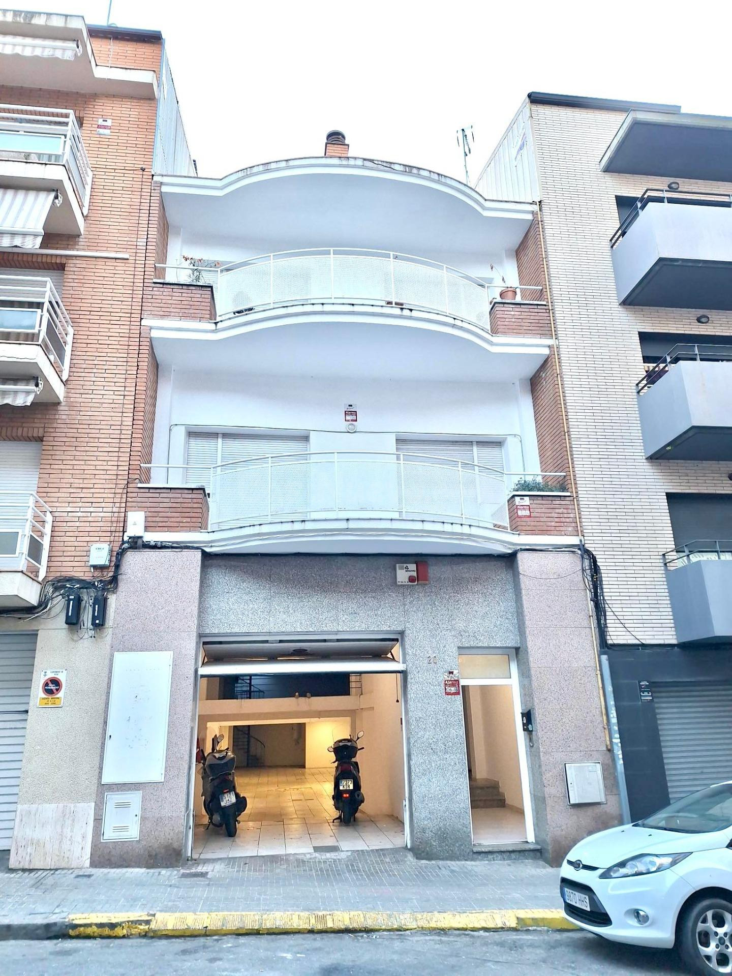 Casa 5 habitaciones 608m² en venta - Mercat