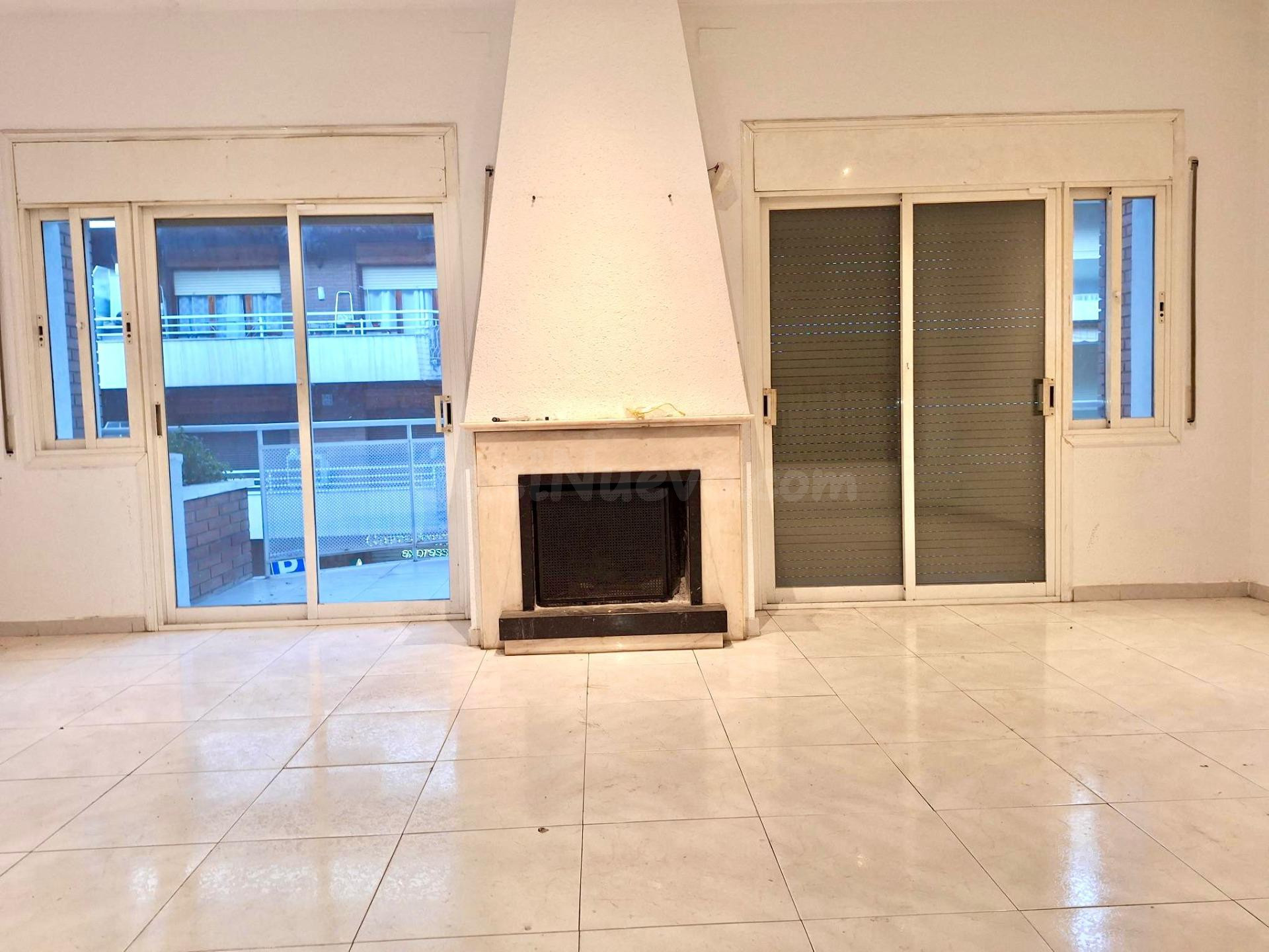 Casa 5 habitaciones 608m² en venta - Mercat - foto 2