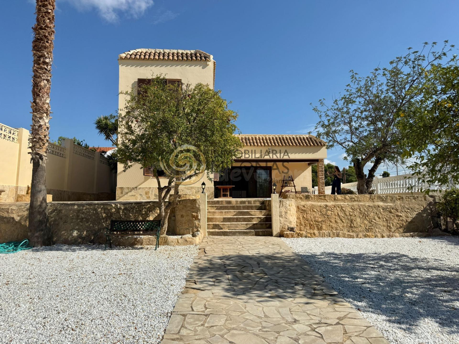 Gran chalet independiente en La Nucía – Zona Barranco Hondo