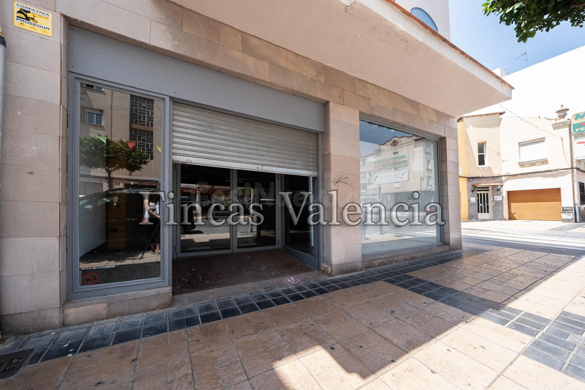 EDIFICIO EN VENTA  O ALQUILER EN PUERTO DE SAGUNTO