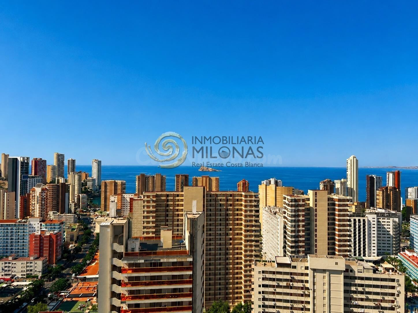 Exclusivo Dúplex Semiático en Gemelos 22, la mejor zona llana del Rincón de Loix (Benidorm)