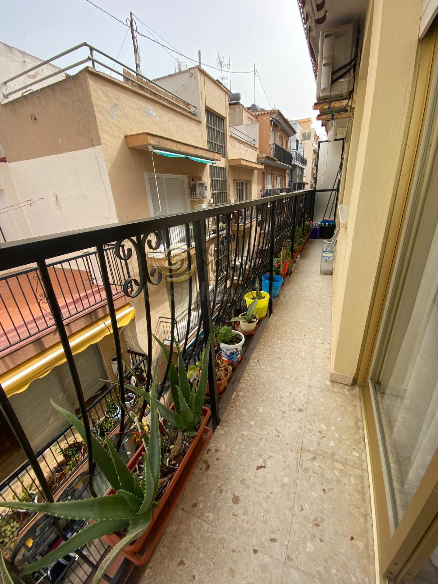 ✨ Apartamento luminoso de 2 dormitorios en el corazón del casco antiguo de Benidorm ✨