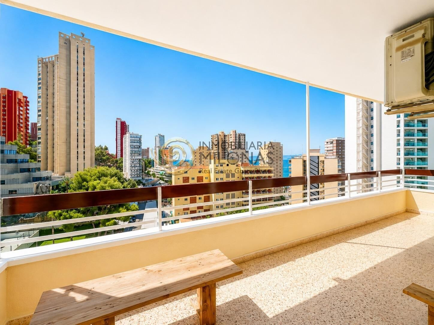 Apartamento a 200m de la Playa Levante en Benidorm con 2 dormitorios