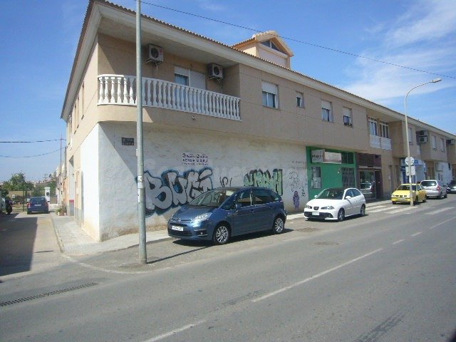 INMOBILIARIA GRUPO HERCON VENDE LOCAL COMERCIAL EN VDA. DE S - foto 2