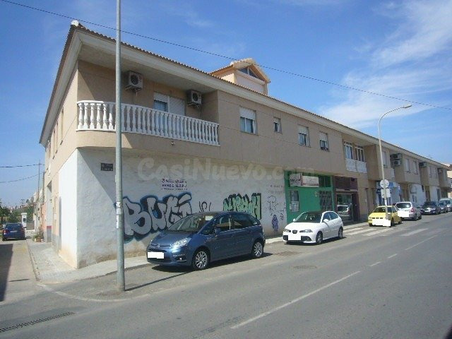 INMOBILIARIA GRUPO HERCON VENDE LOCAL COMERCIAL EN VDA. DE S - foto 4