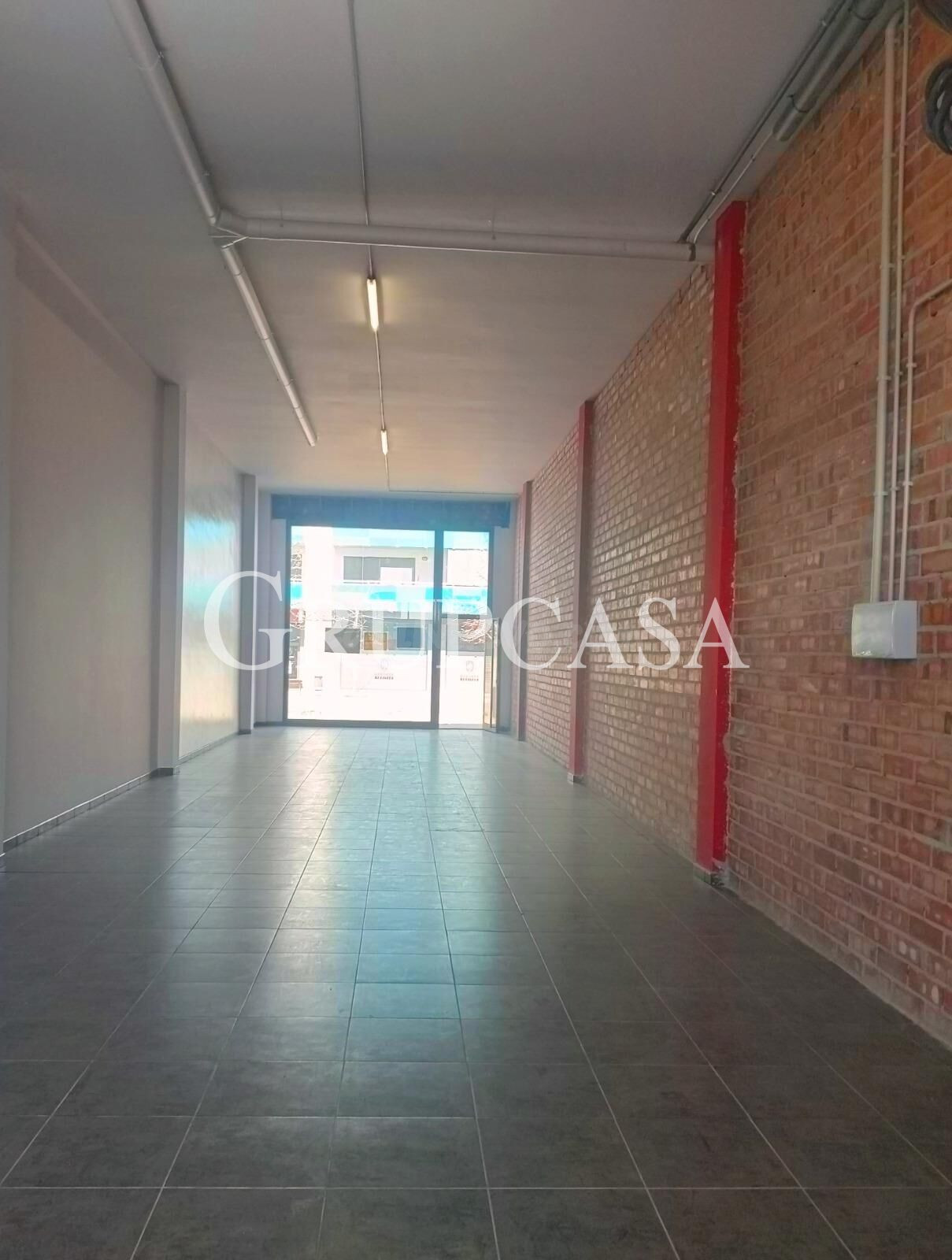 Local comercial 140m² en alquiler - CAPPONT - foto 4