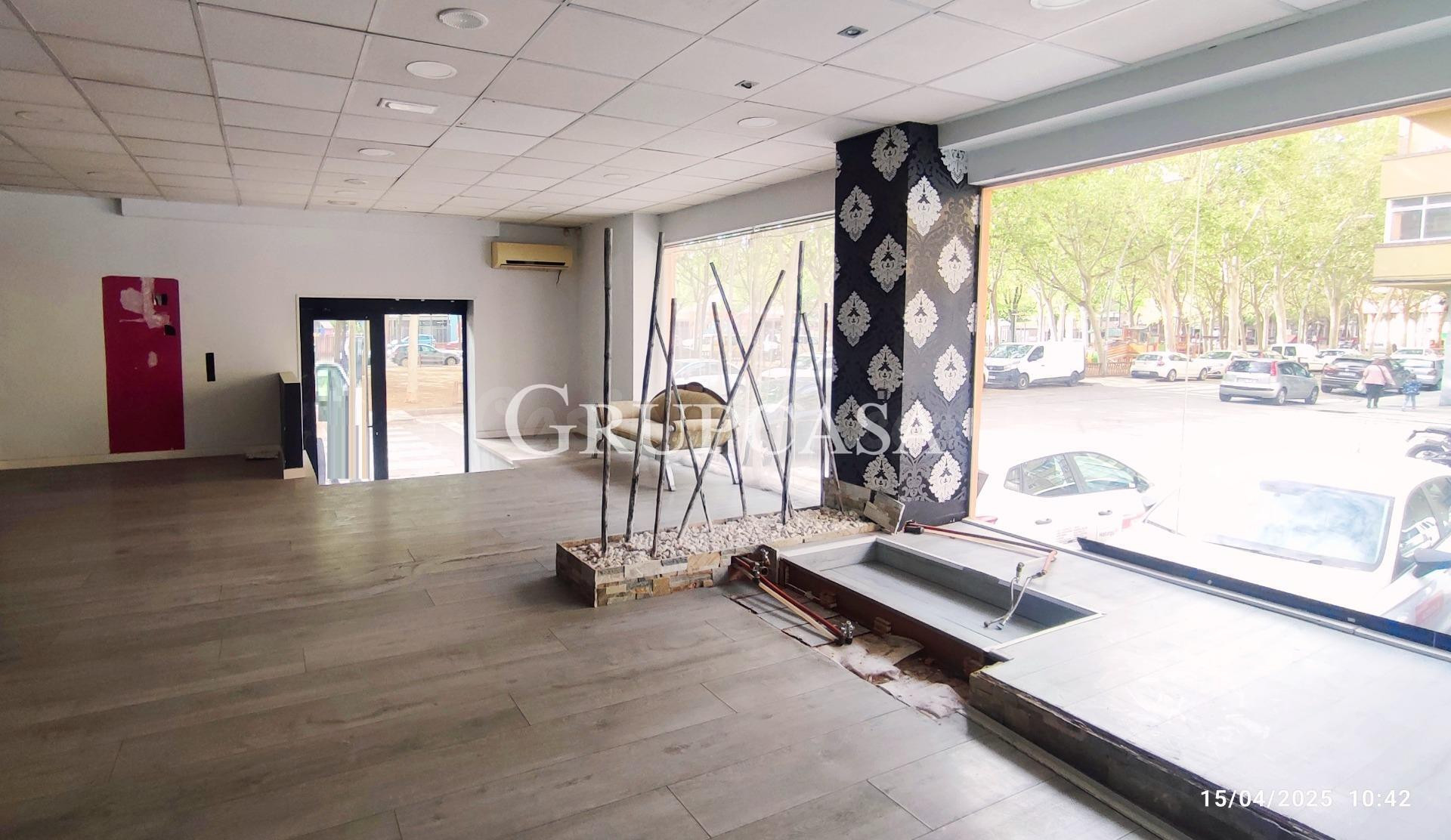 Local comercial 220m² en venta - CAPPONT - foto 3