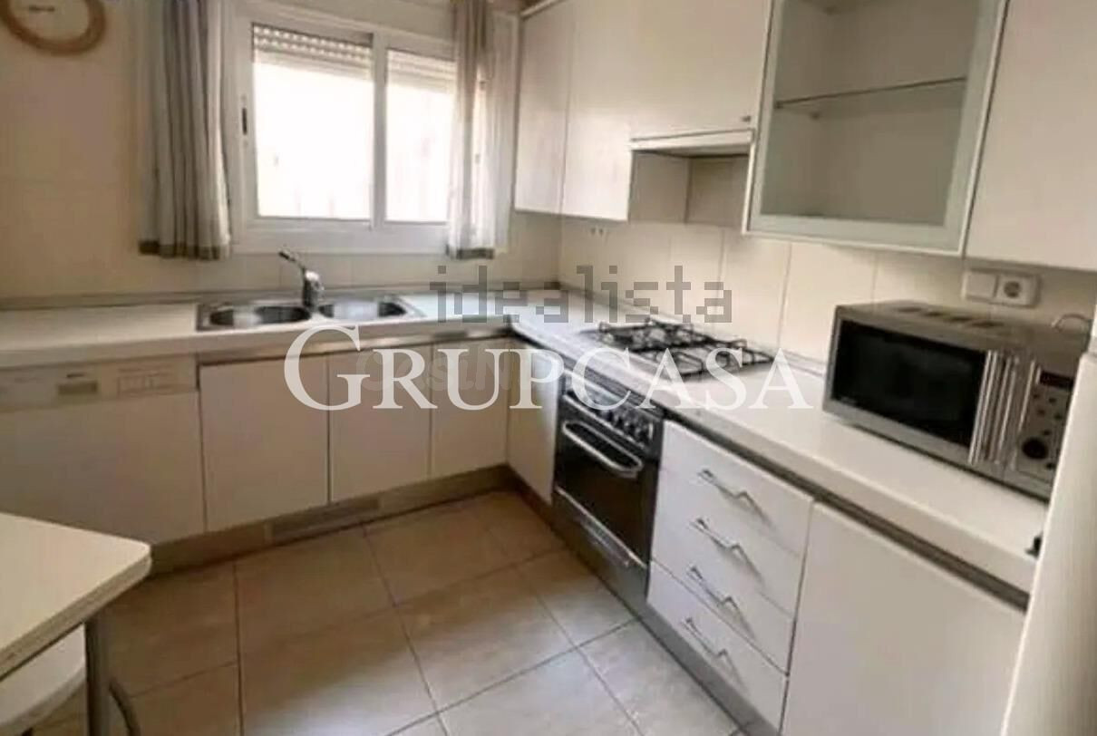 Piso 2 habitaciones 130m² en venta - PRAT DE LA RIBA - foto 3