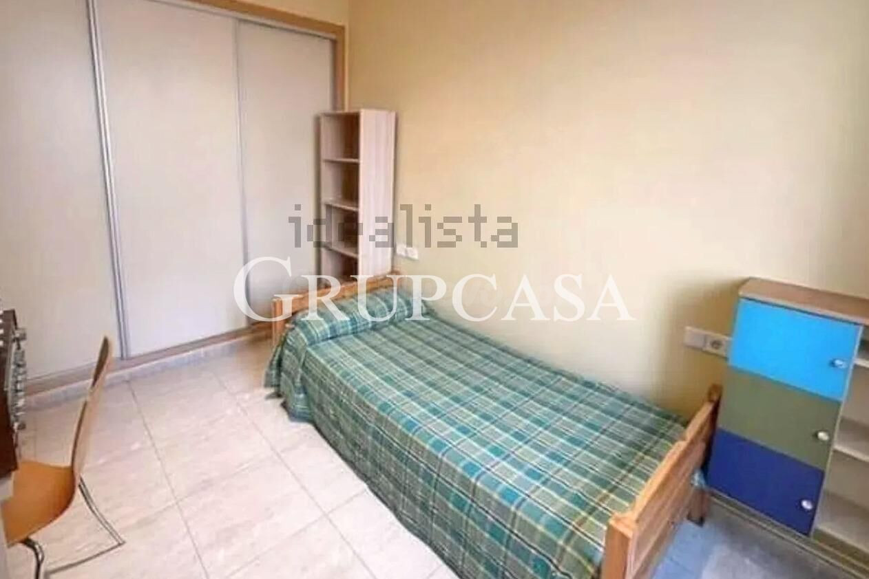 Piso 2 habitaciones 130m² en venta - PRAT DE LA RIBA - foto 4