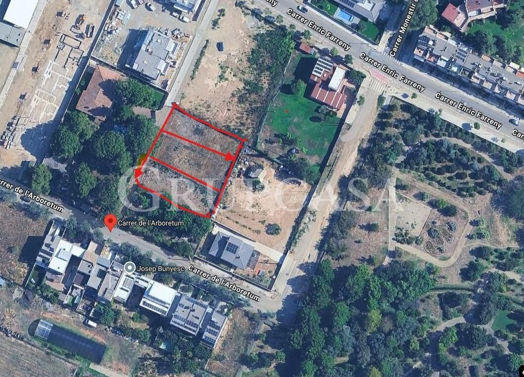 Oportunidad Única: Parcela Construible en Ciutat Jardí de Lleida