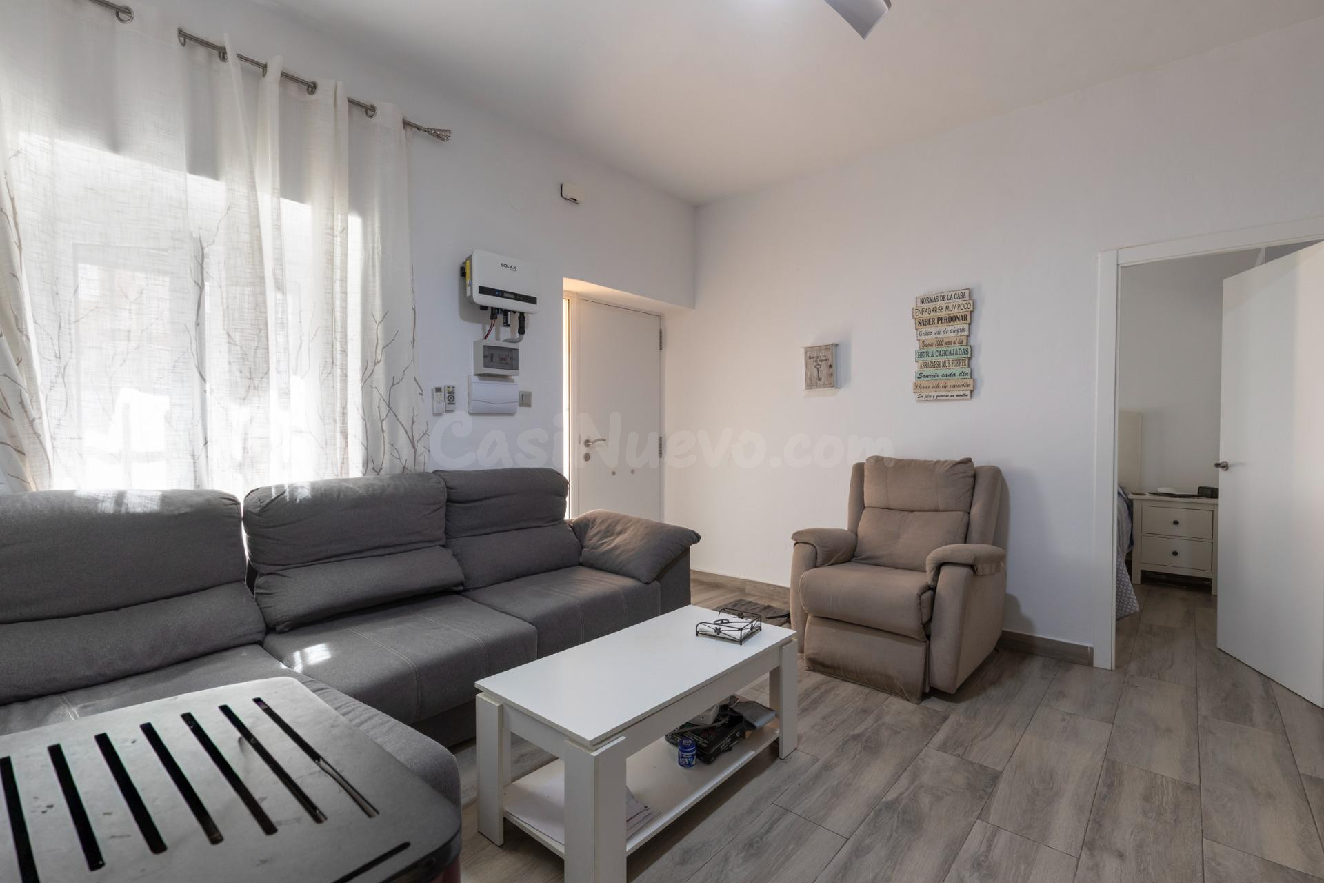 Casa en una sola planta reformada - foto 3