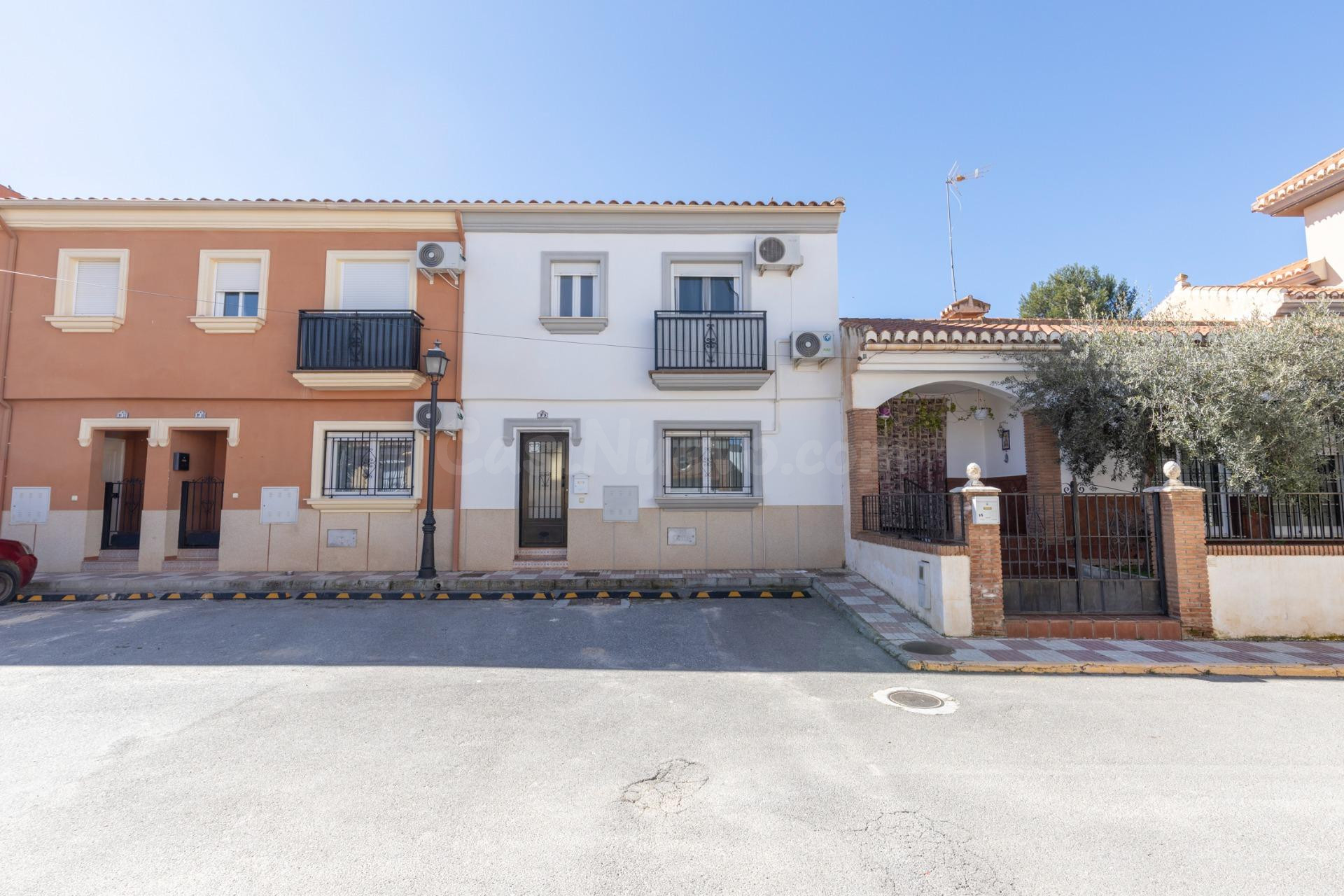 CASA AMUEBLADA PARA ENTRAR A VIVIR EN VENTAS DE HUELMA