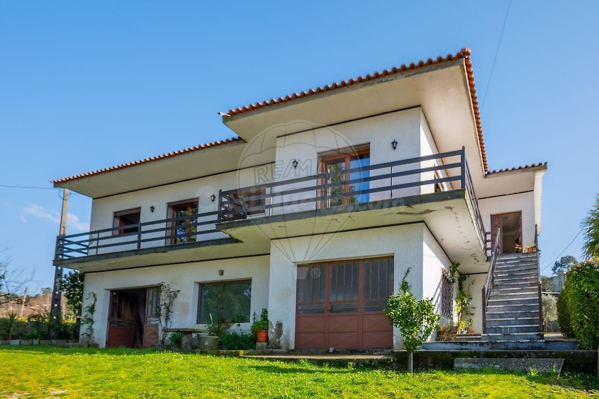 Chalet 3 habitaciones 341m² en venta - Basto (São Clemente)