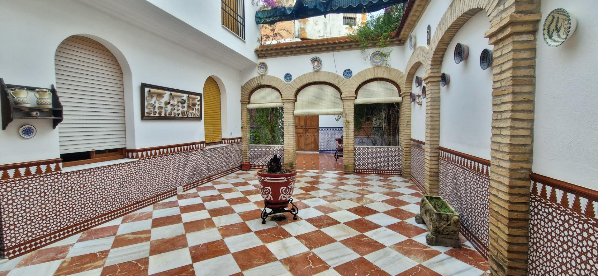 CASA EN VENTA FERNAN NUÑEZ