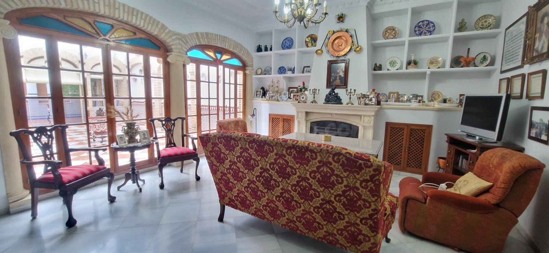 CASA EN VENTA FERNAN NUÑEZ - foto 2