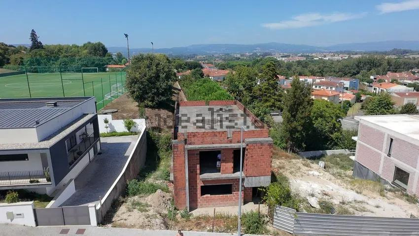 Chalet 4 habitaciones 265m² en venta - Merelim (São Paio) - Panoias - Parada de Tibães