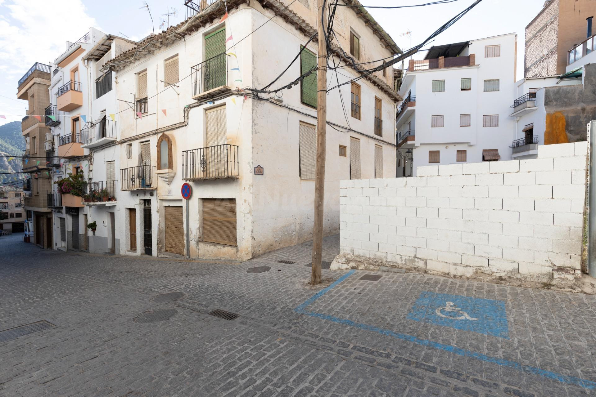 Casa en el centro de Güejar Sierra