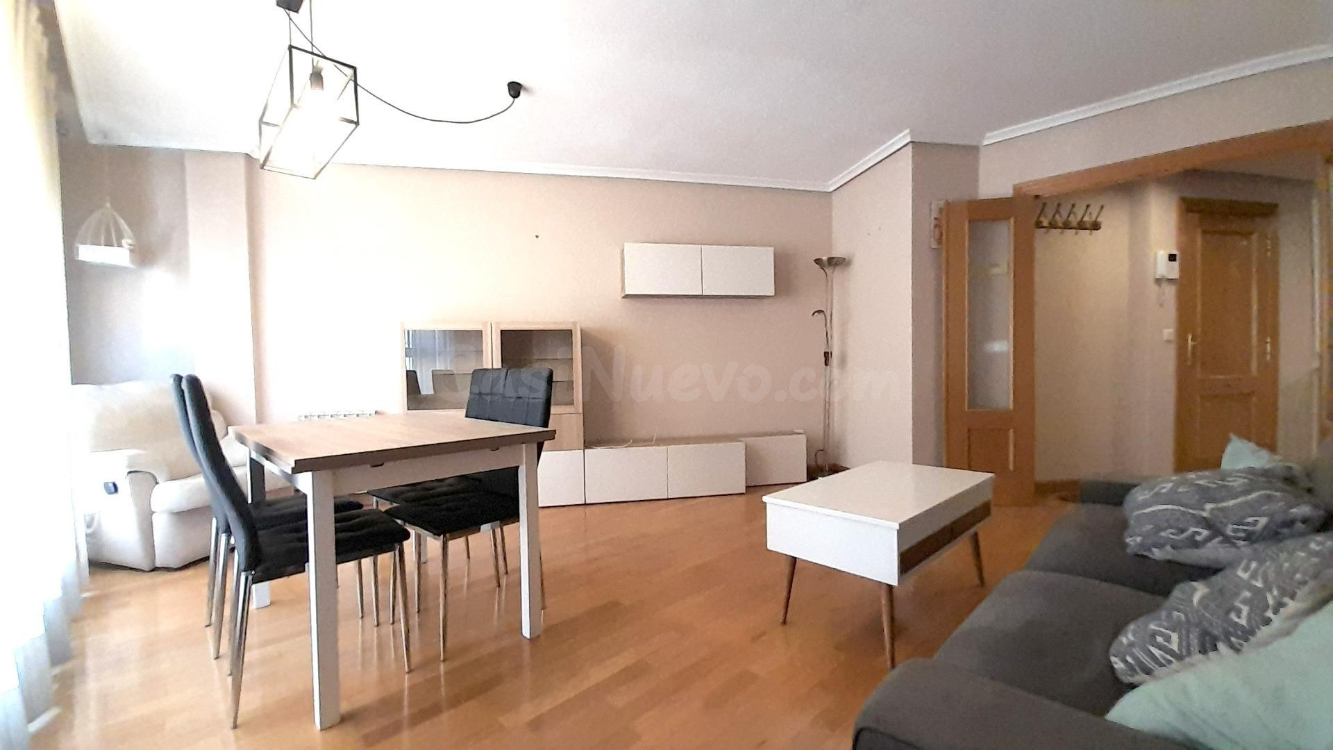 PISO EN ALQUILER DE DOS habitaciones Y AMUEBLADO EN PARQUESOL