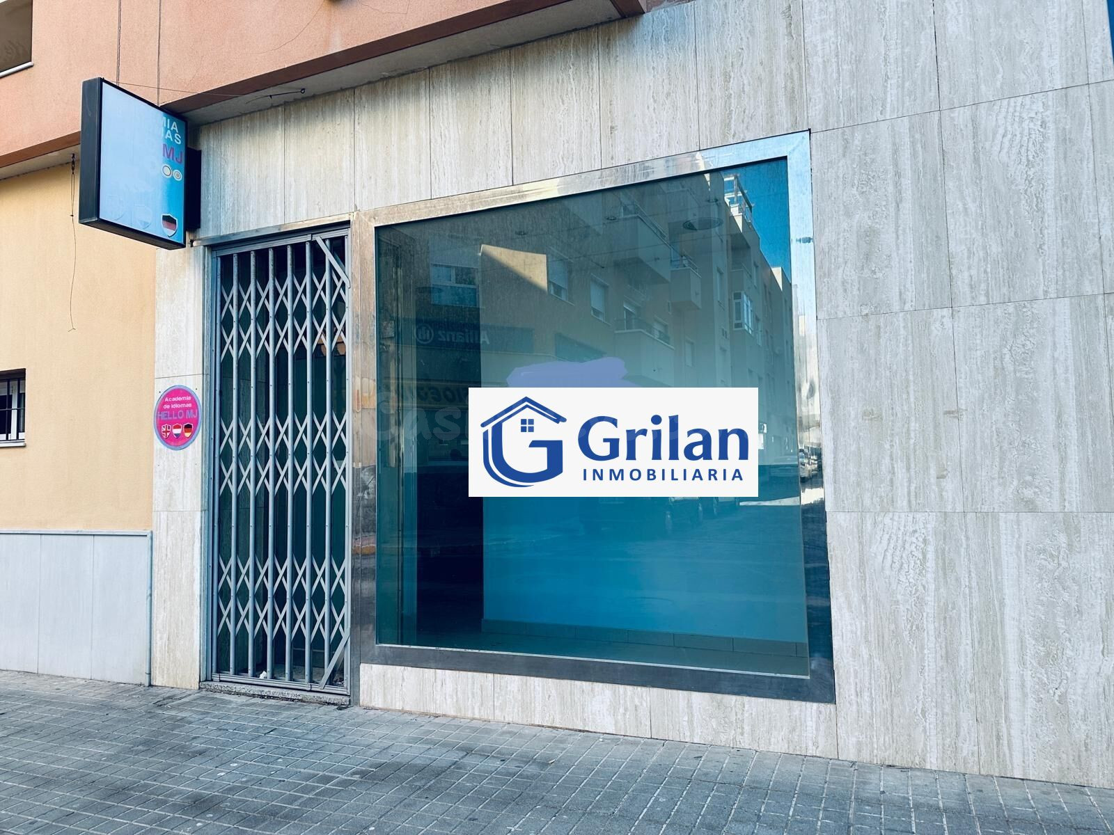 OPORTUNIDAD PARA NEGOCIO!!. VENTA LOCAL COMERCIAL EN EL EJIDO. ALMERIA.