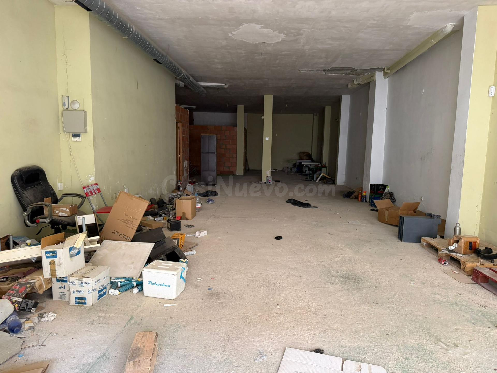 LOCAL COMERCIAL EN VENTA EN ROQUETAS DE MAR – AVENIDA SABINAR