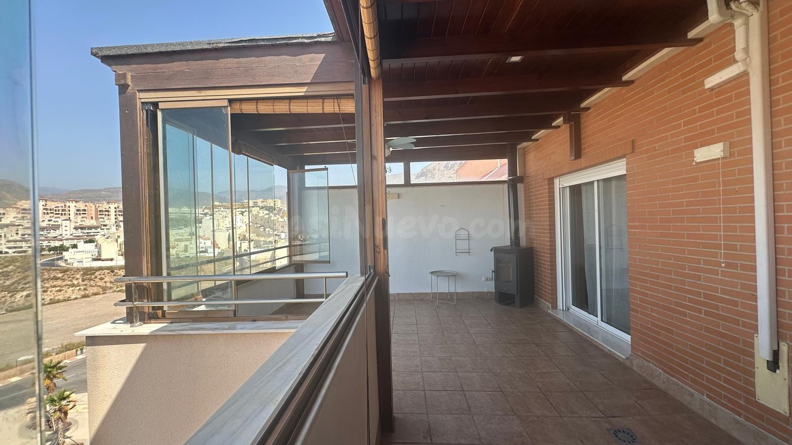 OCASION VENTA! ATICO EN AGUADULCE. Con espectaculares vistas - foto 2