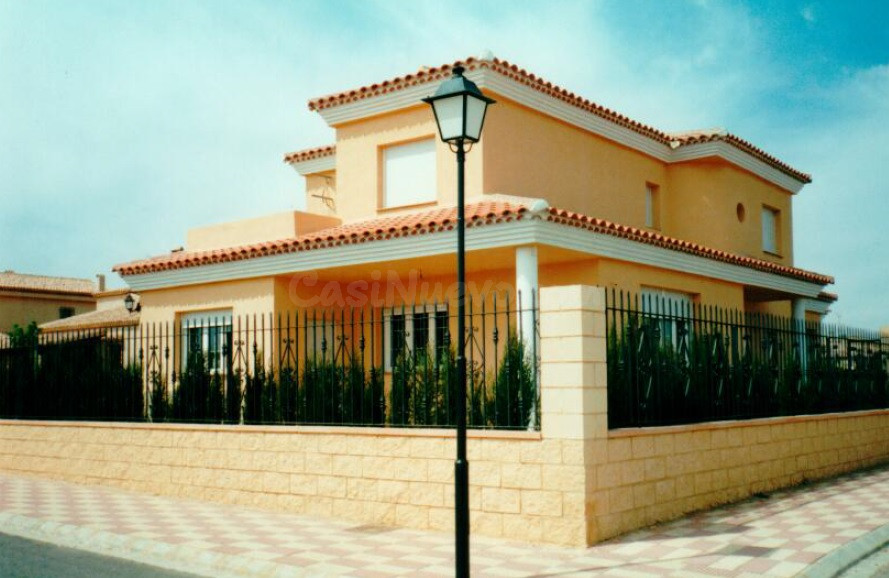 Casa 5 habitaciones en venta - EXTRARRADIO ALBACETE