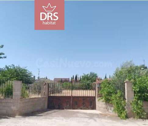 TERRENO EN URBANIZACIÓN MIRALCAMPO