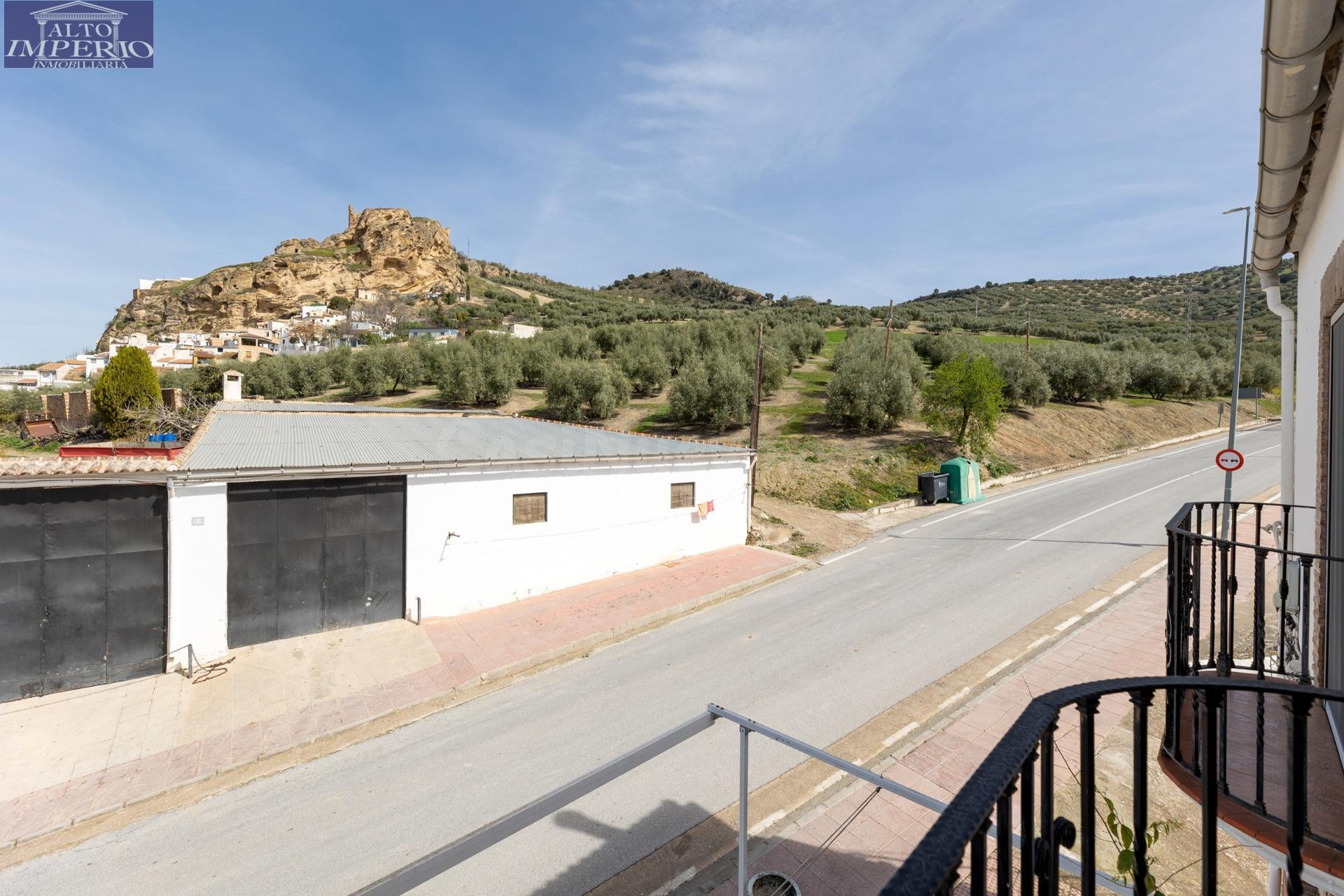 Venta de piso de 154 m2, en Zagra (Granada) - foto 3